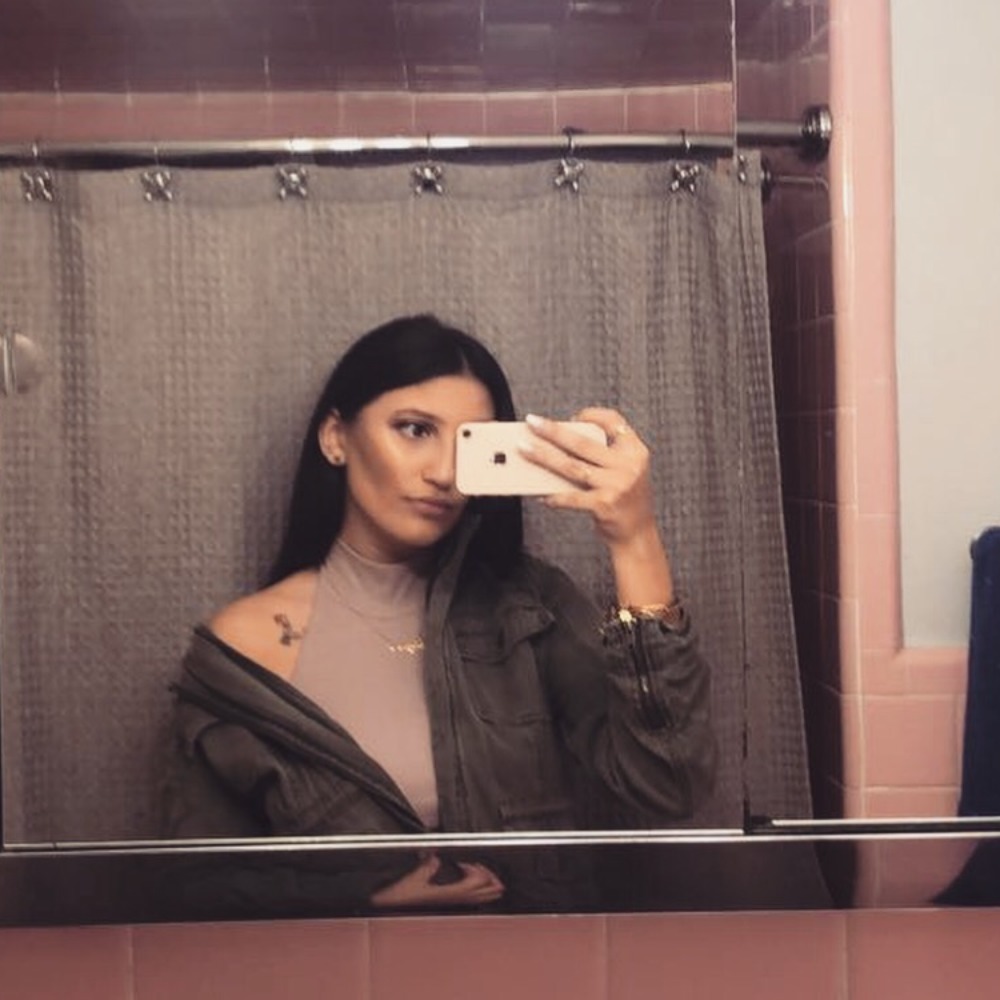 Meet your Posher, Deziree